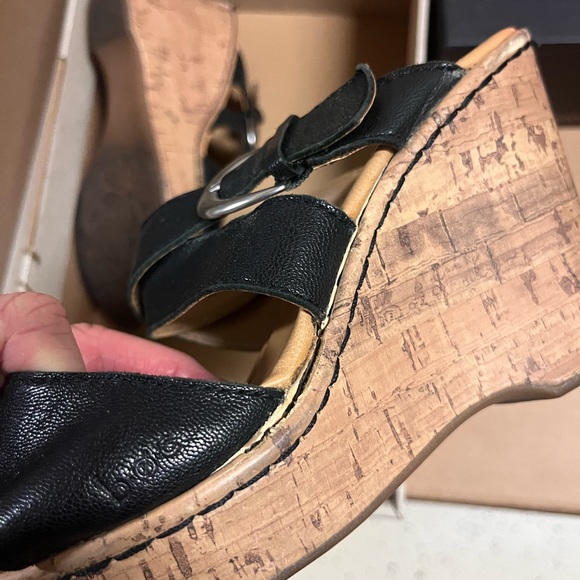 Born wedge sandal size 6 perfect condition - Picture 5 of 6